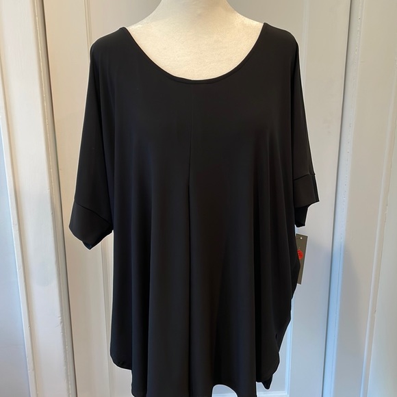 Last Tango Black short sleeve hi-low flowy top. Size L. NWT - Picture 6 of 6